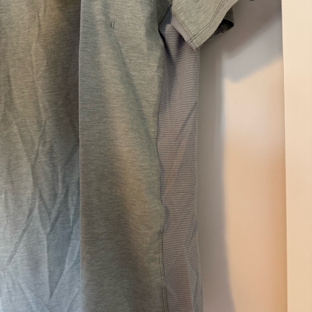 lululemon athletica Grey Short Sleeve Tee - Picture 3 of 6
